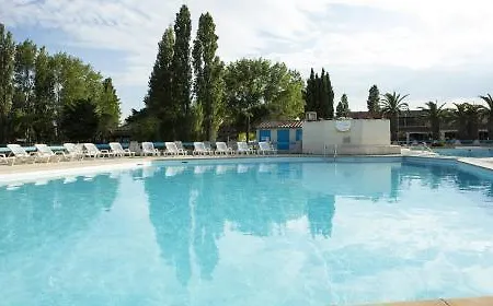 Semesteranläggning (resort) Sowell Family Les Amandiers Arles