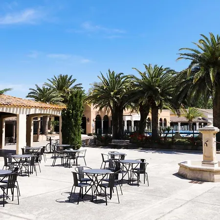 Resort Sowell Family Les Amandiers Arles